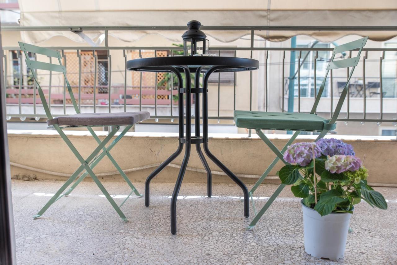 Amazing Apartment 2 Min To Acropolis Athens Exterior photo