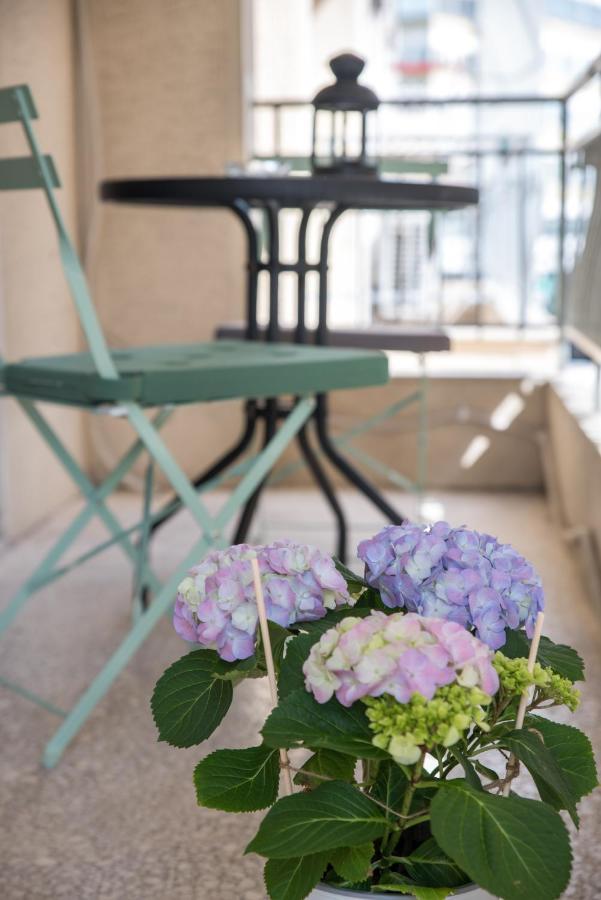 Amazing Apartment 2 Min To Acropolis Athens Exterior photo
